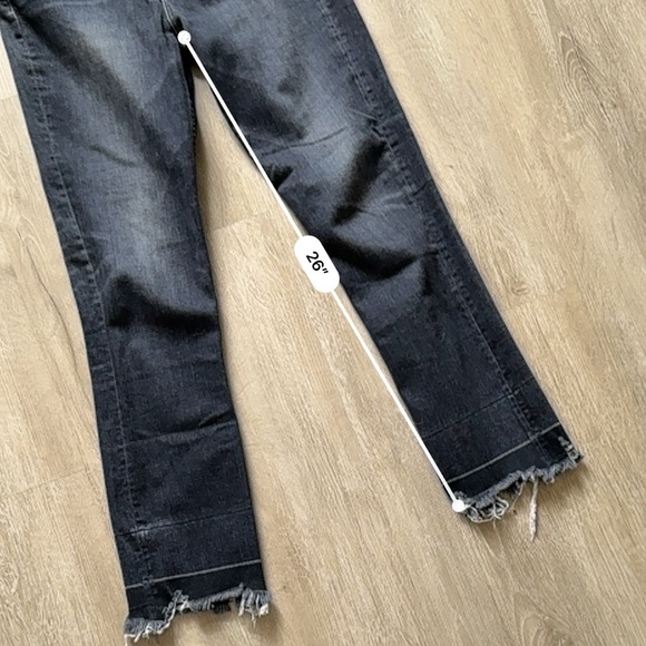 3X1 Size 26 Shelter Straight Crop Jeans In Black High Rise Raw Chewed Hem - Picture 3 of 7